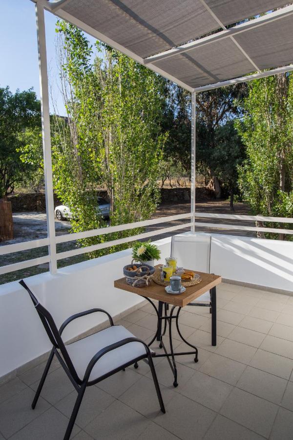 Vourkárion Studio Lefkes Kea מראה חיצוני תמונה
